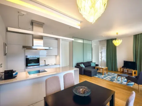Sale, one bedroom apartment, 94m², Dukley Gardens, Budva - image 8