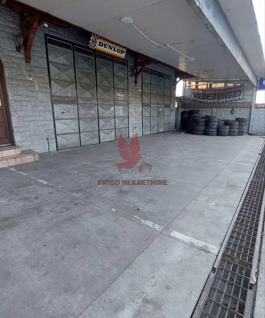 Sale, office space, 997m², Rabrovac, Mladenovac