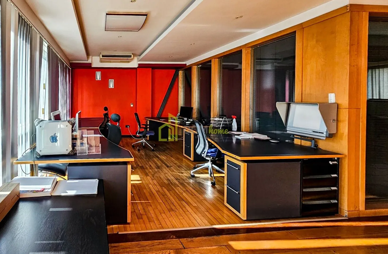 Izdavanje, poslovni prostor, 222m², Centar, Podgorica