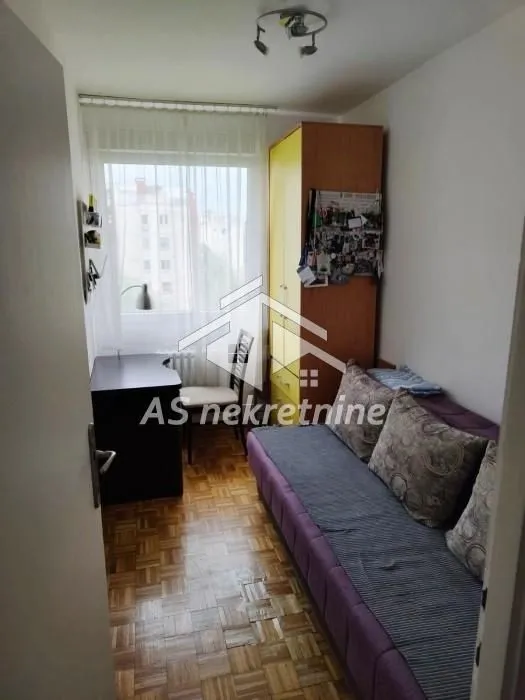 Rent, three bedroom apartment, 76m², Novi Beograd Sve Podlokacije, Beograd
