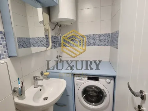 Izdavanje, dvosoban stan, 68m², City Kvart, Podgorica - image 8