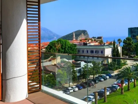 Rent, one bedroom apartment, 58m², Komoševina, Budva - image 1