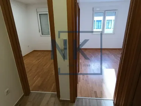 Prodaja, jednosoban stan, 43m², Blok 9, Podgorica - image 6