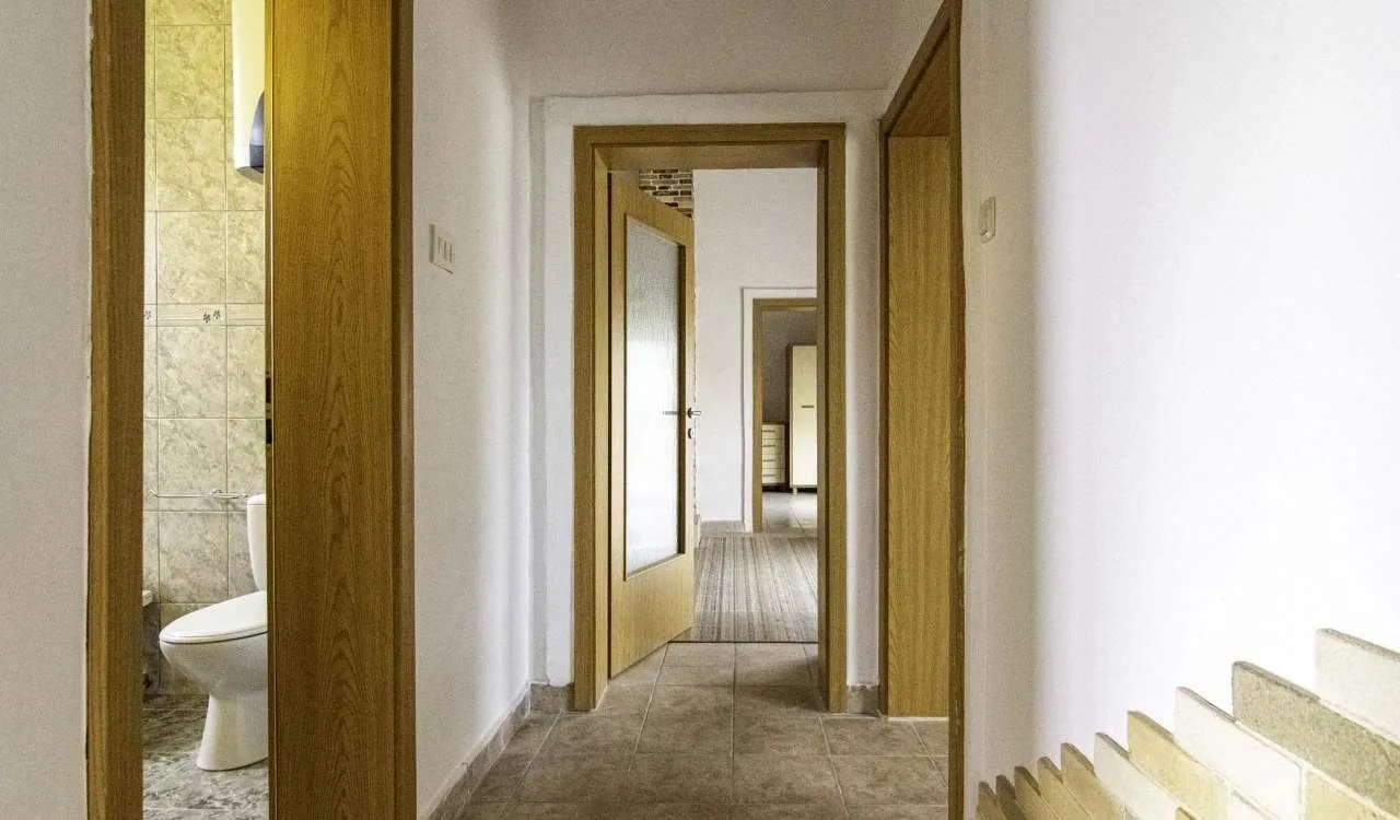 Prodaja, kuća, 400m², Danilovgrad, Crna Gora
