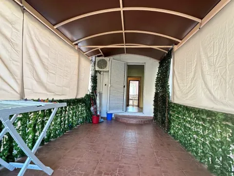 Rent, two bedroom apartment, 75m², Tivat, Crna Gora - image 13