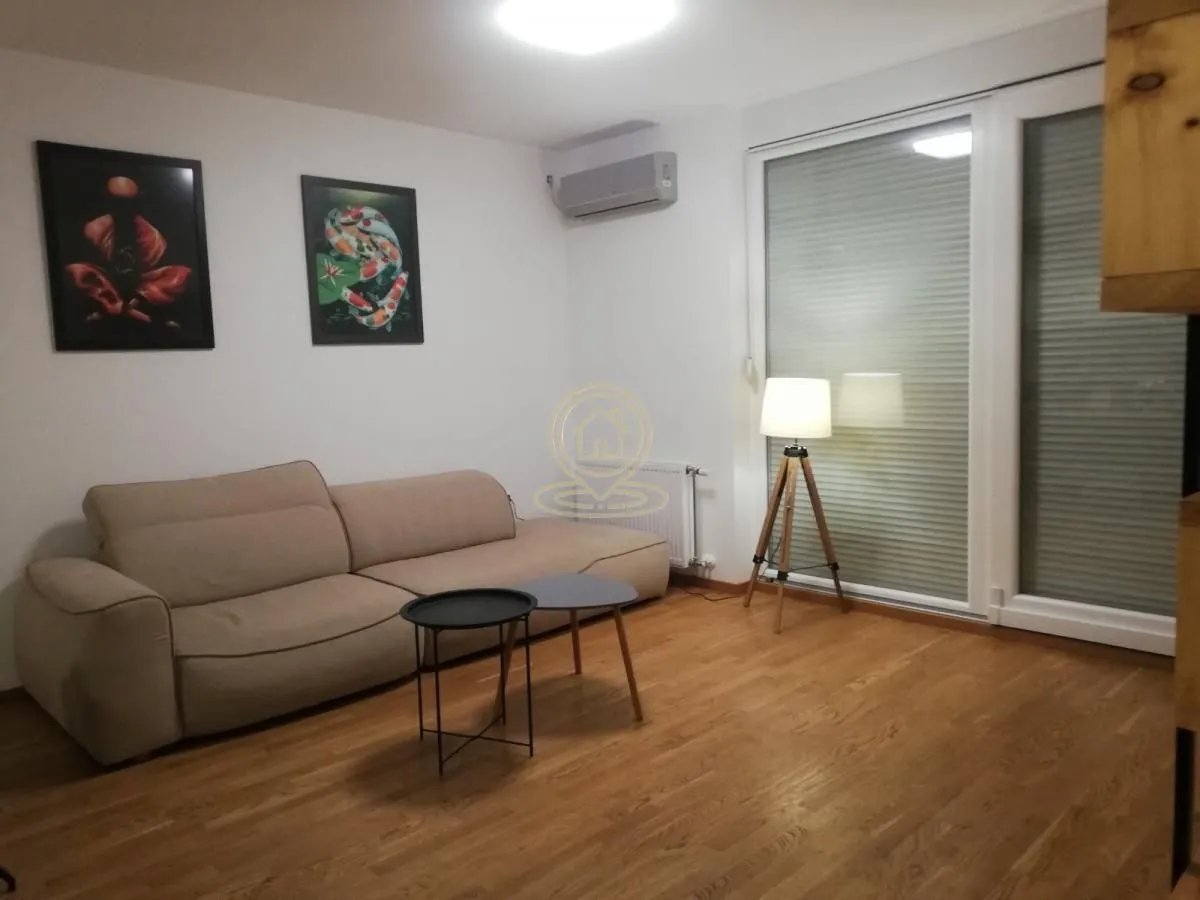 Izdavanje, trosoban stan, 69m², Sajmište, Novi Sad