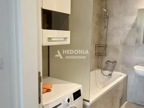 Prodaja, trosoban stan, 80m², Novi Beograd Blok 65, Novi Beograd Sve Podlokacije - image 11