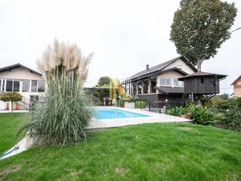 Prodaja, kuća, 370m², Veternik, Novi Sad Sve Podlokacije