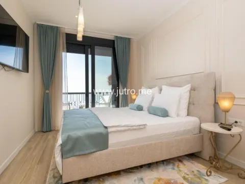 Prodaja, kuća, 217m², Rijeka Reževići, Budva - image 16