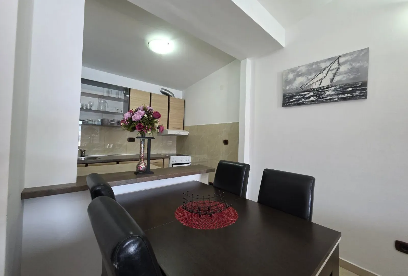 Sale, two bedroom apartment, 85m², Rafailovići, Budva