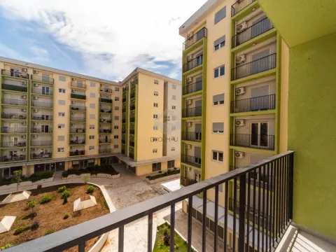 Izdavanje, jednosoban stan, 40m², Pobrežje, Podgorica - image 8