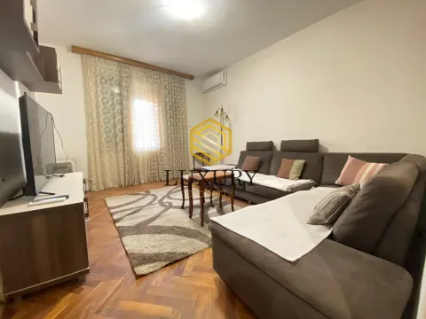 Rent, two bedroom apartment, 68m², Centar, Podgorica - image 1