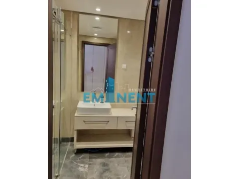 Izdavanje, trosoban stan, 85m², Savski Venac, Beograd - image 11