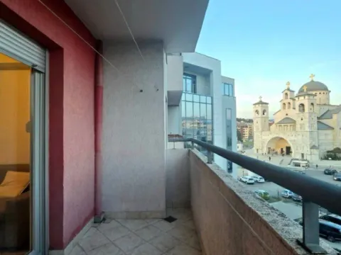 Izdavanje, jednosoban stan, 44m², Preko Morače, Podgorica - image 10