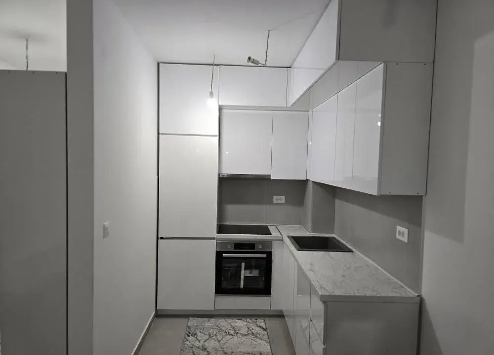 Izdavanje, jednosoban stan, 47m², Stari Aerodrom, Podgorica
