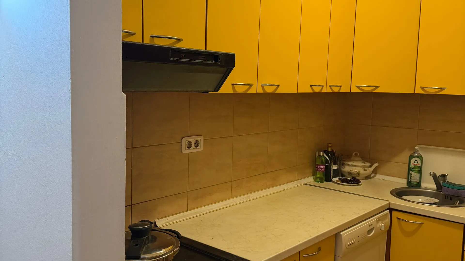 Prodaja, jednosoban stan, 44m², Vezirov Most, Podgorica