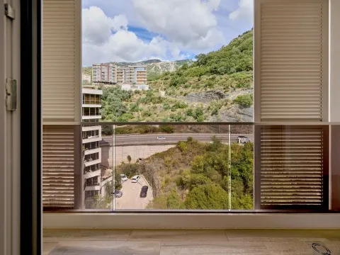 Sale, two bedroom apartment, 90m², Rafailovići, Budva - image 18