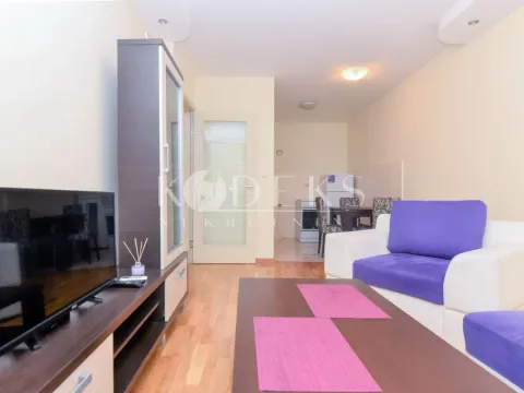 Izdavanje, jednosoban stan, 39m², City Kej, Podgorica - image 21