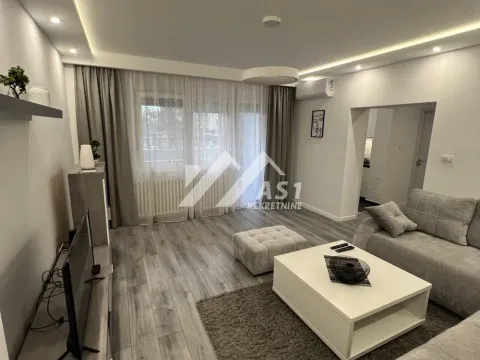 Izdavanje, dvosoban stan, 56m², Bulevar Oslobodjenja, Novi Sad Sve Podlokacije - image 3