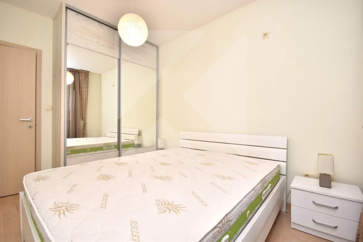 Izdavanje, jednosoban stan, 46m², City Kvart, Podgorica
