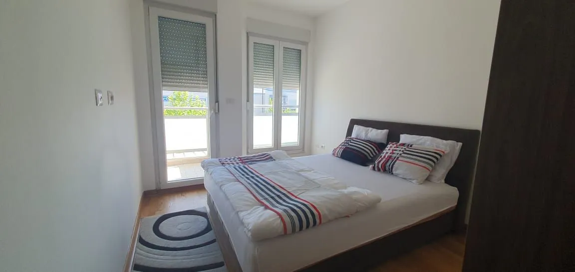 Izdavanje, jednosoban stan, 44m², City Kvart, Podgorica