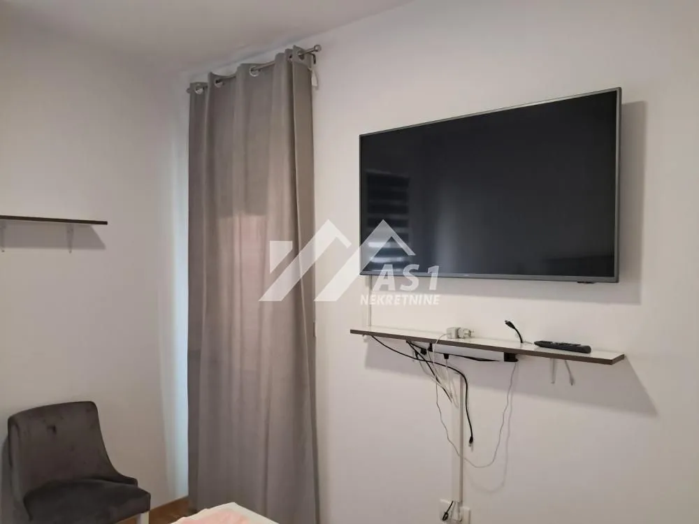 Rent, two bedroom apartment, 45m², Rotkvarija, Novi Sad Sve Podlokacije