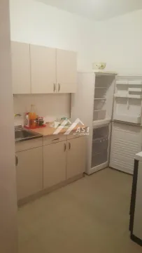 Izdavanje, trosoban stan, 85m², Liman 2, Novi Sad Sve Podlokacije - image 4