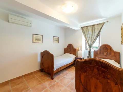 Prodaja, trosoban stan, 112m², Kotor, Crna Gora - image 15