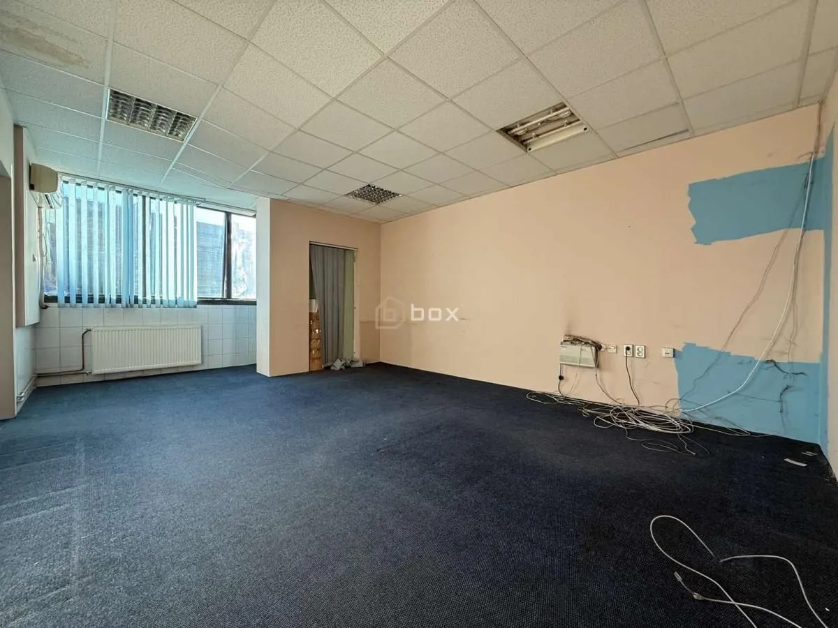 Izdavanje, poslovni prostor, 118m², Medijana, Niš