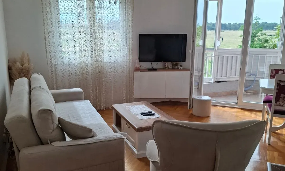 Rent, one bedroom apartment, 50m², Stari Aerodrom, Podgorica