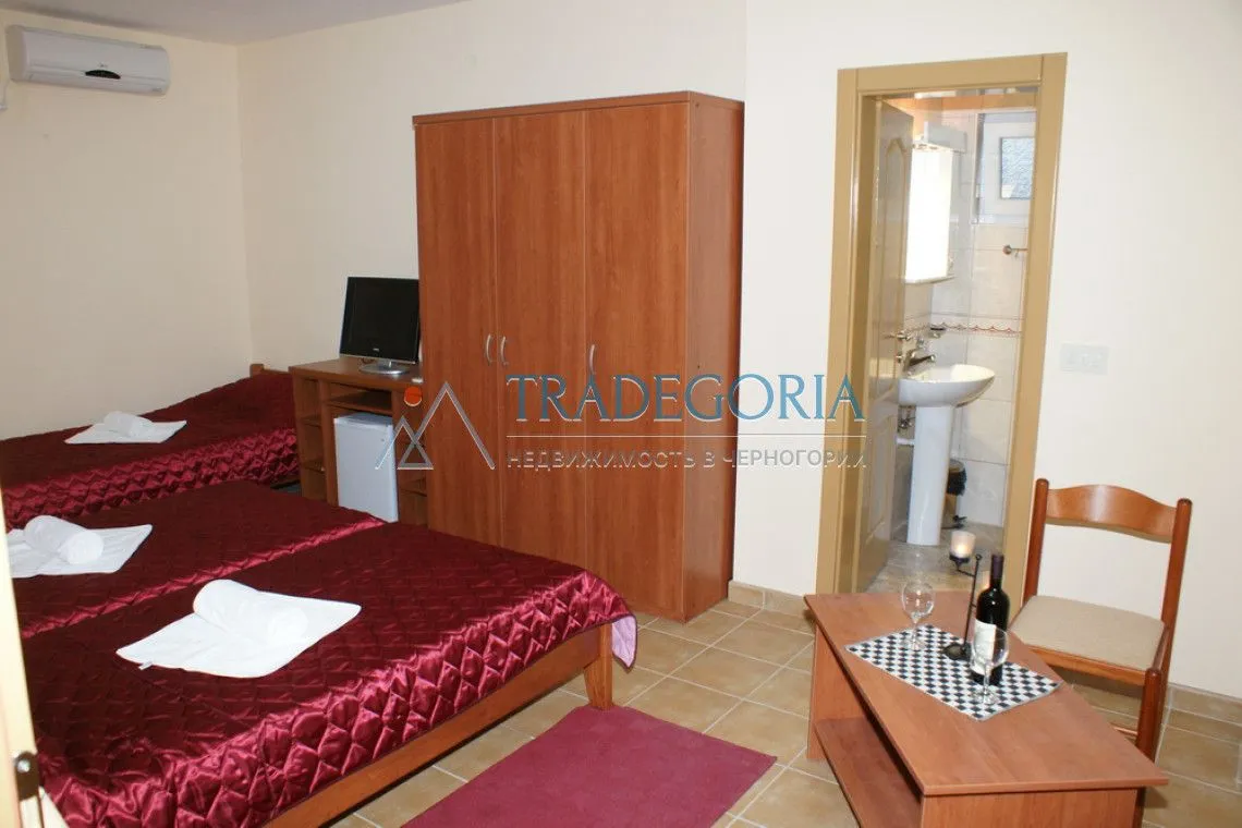 Prodaja, ugostiteljski objekat, 1069m², Sutomore, Bar
