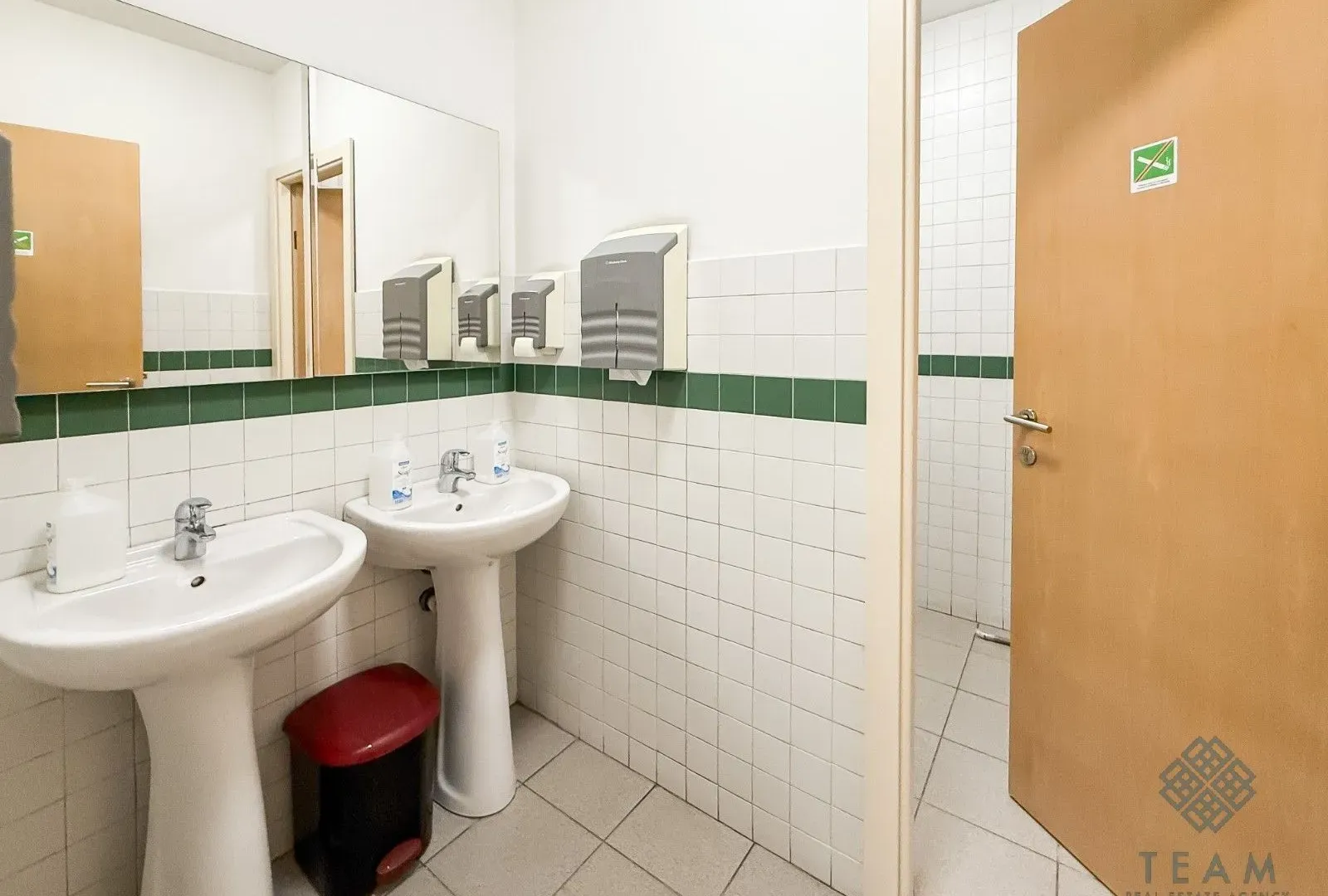 Rent, office space, 200m², Centar, Podgorica