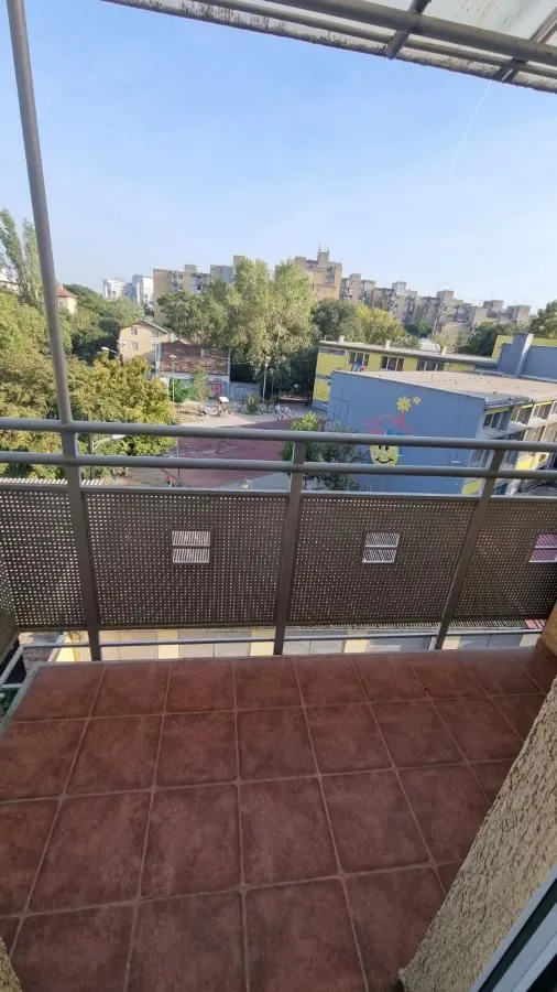 Prodaja, trosoban stan, 66m², Grbavica, Novi Sad Sve Podlokacije