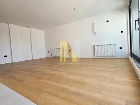 Sale, four bedroom apartment, 165m², Centar, Novi Sad - image 2