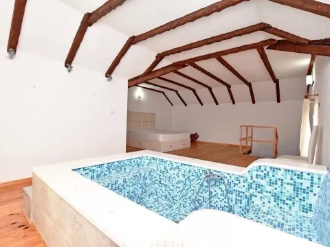 Sale, house, 220m², Herceg Novi, Crna Gora - image 45