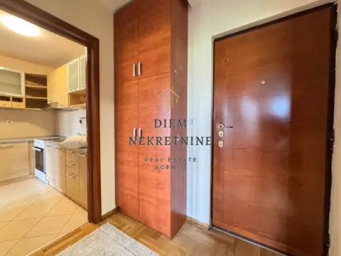 Izdavanje, jednosoban stan, 48m², Preko Morače, Podgorica - image 2