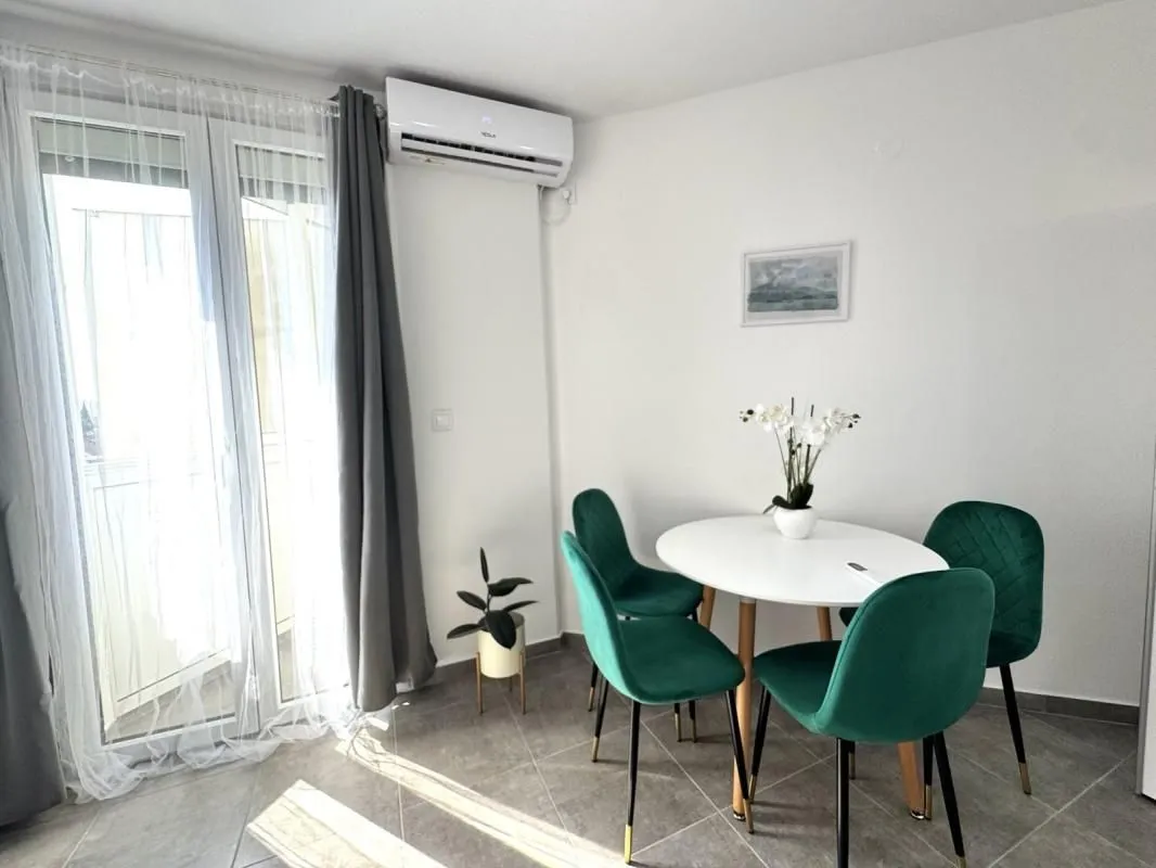 Prodaja, garsonjera, 34m², Igalo, Herceg Novi