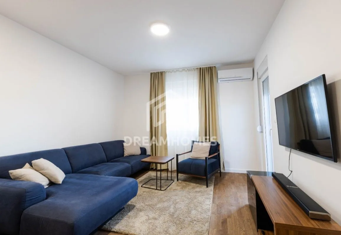 Izdavanje, jednosoban stan, 46m², Stari Aerodrom, Podgorica