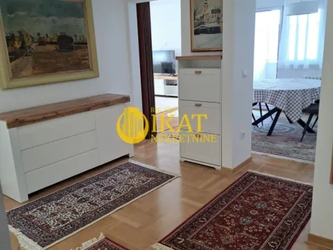 Izdavanje, trosoban stan, 88m², Tašmajdan, Palilula Sve Podlokacije - image 2