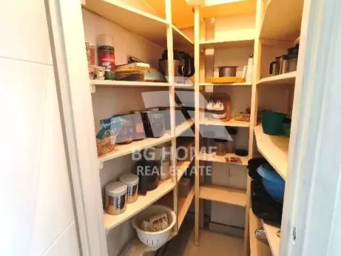 Izdavanje, trosoban stan, 76m², Kalenić Pijaca, Vračar Sve Podlokacije - image 7