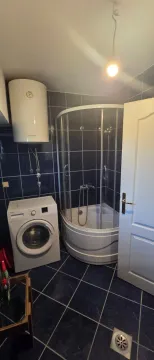 Rent, two bedroom apartment, 56m², Centar, Podgorica - image 11