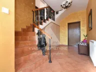 Izdavanje, kuća, 500m², Tološi, Podgorica - image 4