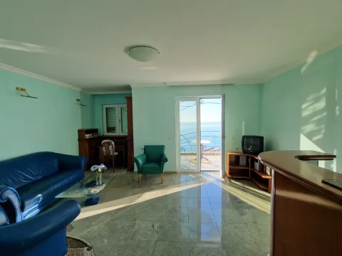 Izdavanje, trosoban stan, 100m², Budva, Crna Gora - image 5