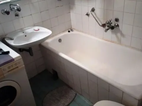 Izdavanje, trosoban stan, 78m², Bulevar, Niš - image 10