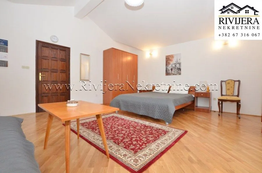 Prodaja, kuća, 241m², Đenovići, Herceg Novi