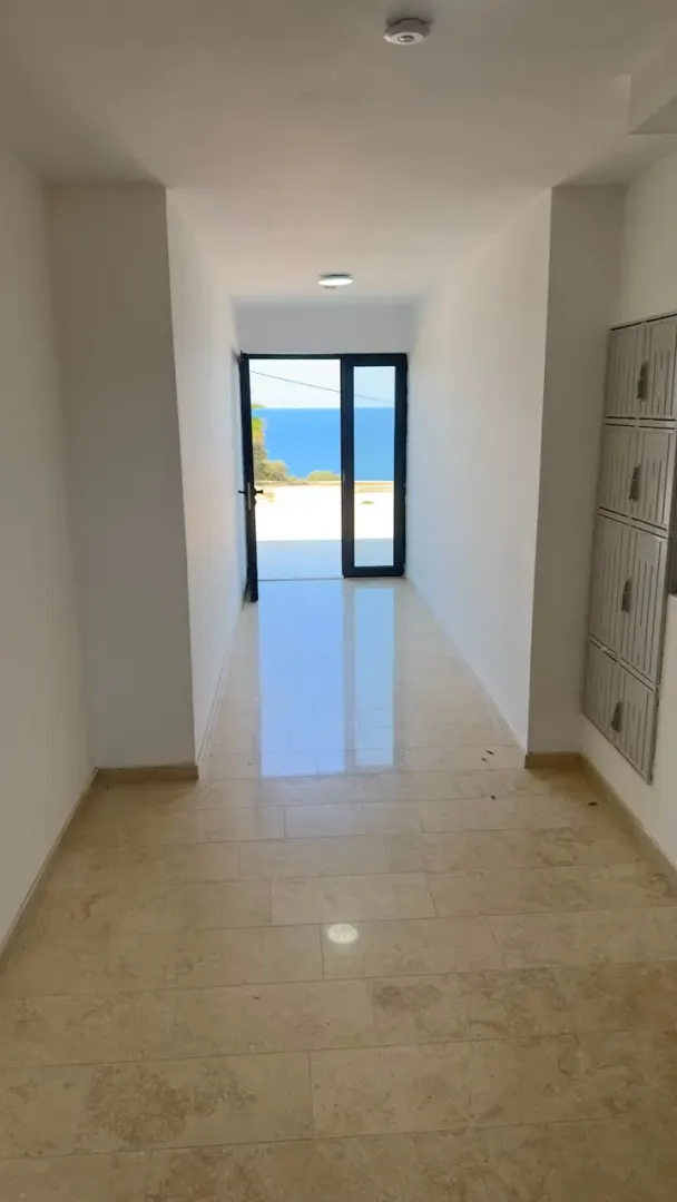 Prodaja, jednosoban stan, 68m², Utjeha, Bar