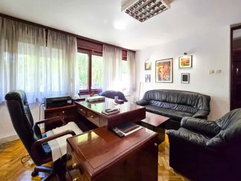 Prodaja, poslovni prostor, 52m², Preko Morače, Podgorica - image 3