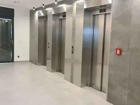 Izdavanje, poslovni prostor, 350m², Novi Beograd Sve Podlokacije, Beograd - image 8