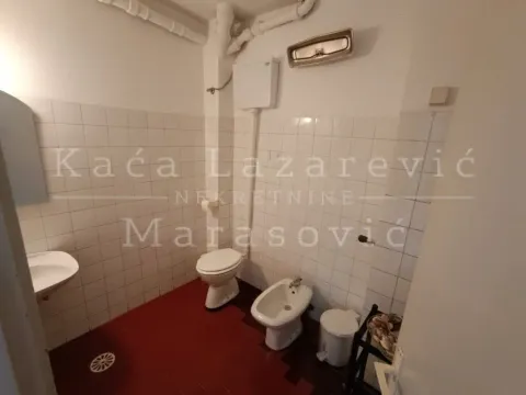 Izdavanje, jednosoban stan, 38m², Kalenić Pijaca, Vračar Sve Podlokacije - image 8