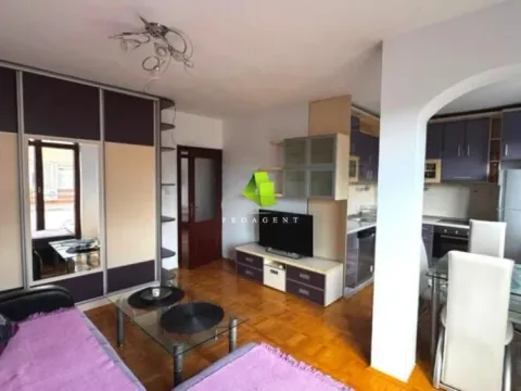 Izdavanje, dvosoban stan, 70m², Medijana, Niš - image 3